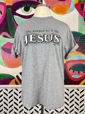 LAST CHANCE 🌈 VTG 1999 The Answer to Y2K JESUS Grey Graphic Tee